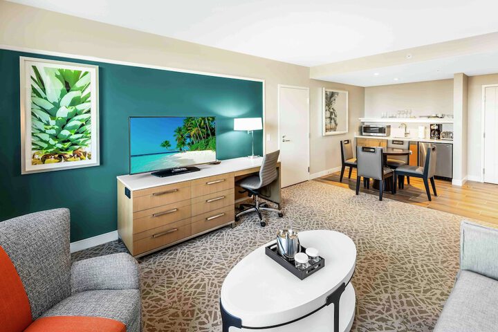 Room 48 of 106