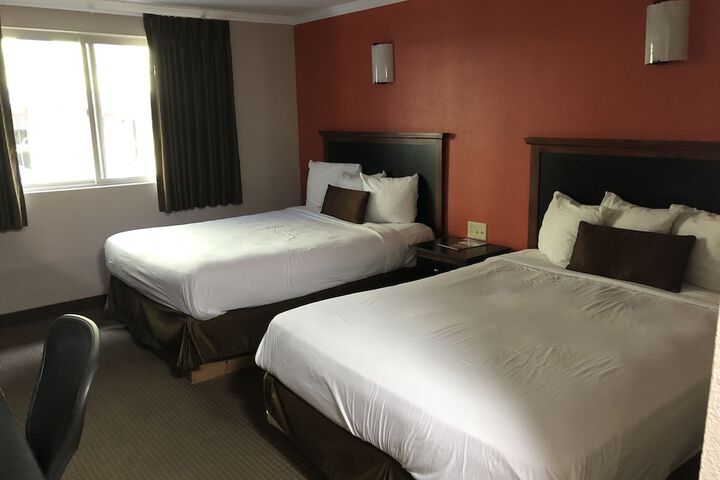 Room 13 of 39