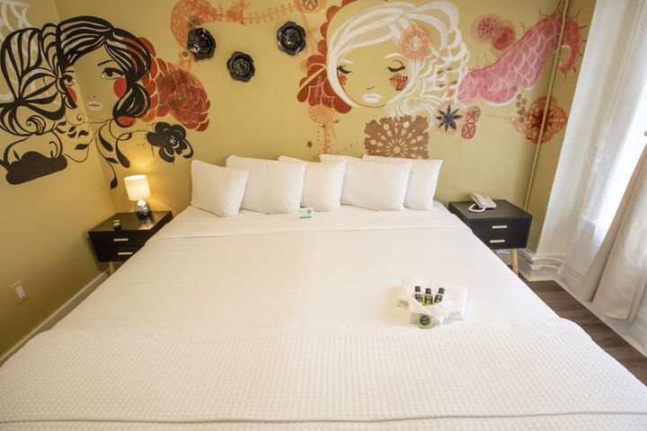 Room 57 of 89