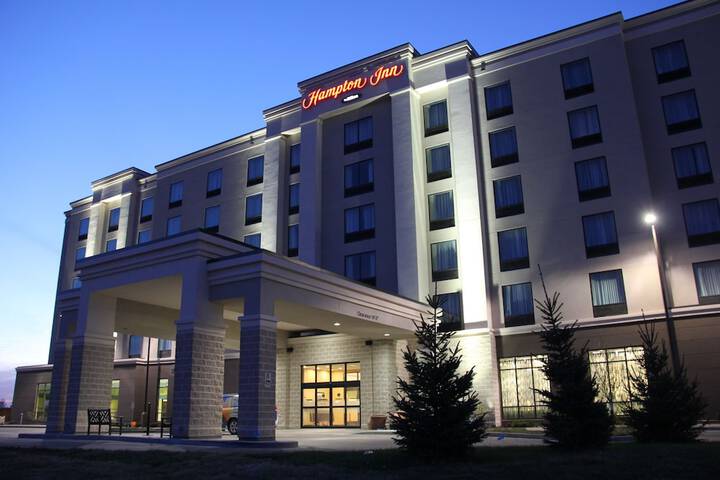 Hotel 4 of 36