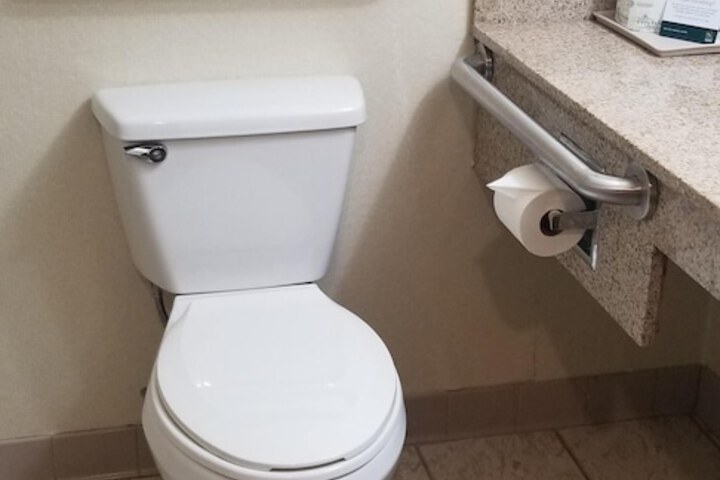 Room 12 of 42