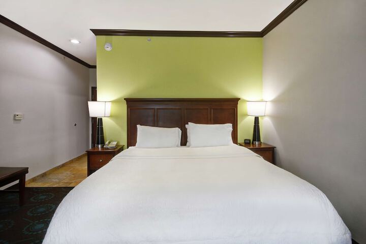 Room 30 of 63
