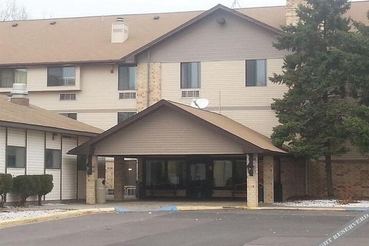 Norwood Inn Minneapolis Roseville