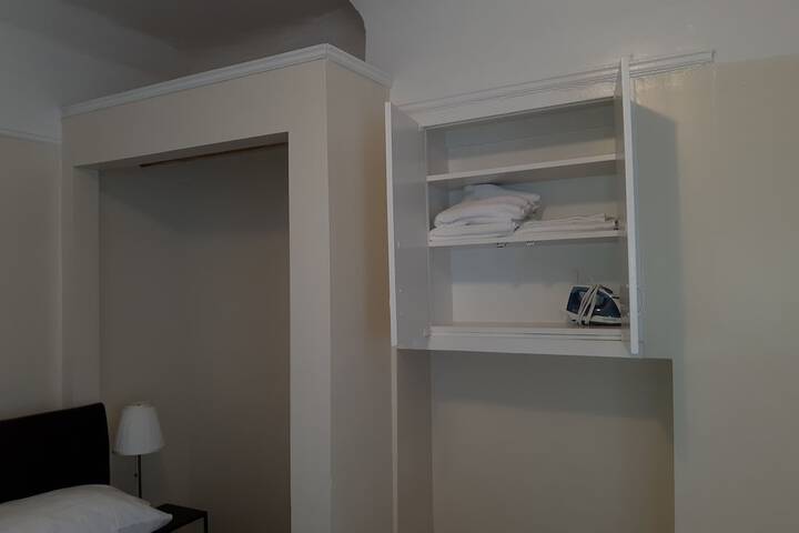 Room 29 of 70