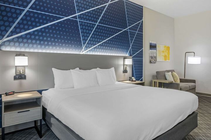 Comfort Suites West Indianapolis - Brownsburg