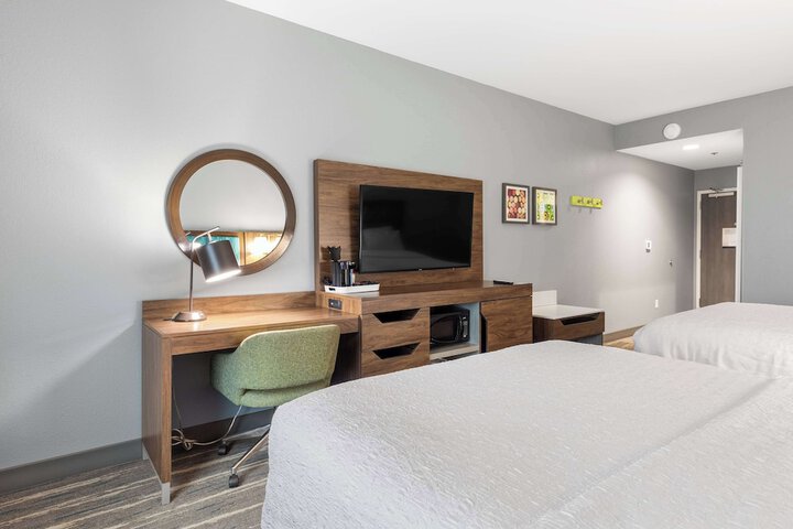 Room 46 of 67