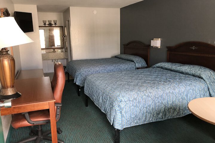 Riviera Motel