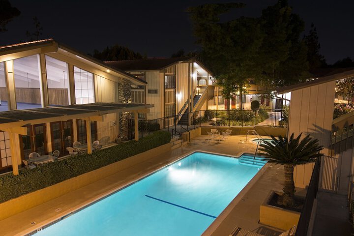 Pool 7 of 28