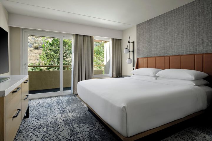 Sheraton Agoura Hills Hotel