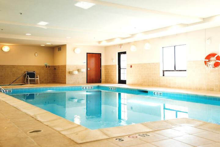 Pool 8 of 41