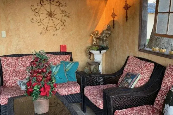THE ITALIAN PLACE