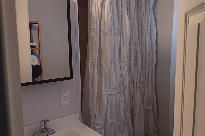 Room 18 of 38