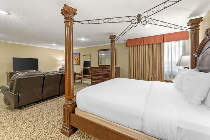 Best Western Plus Wooster Hotel & Conference Center