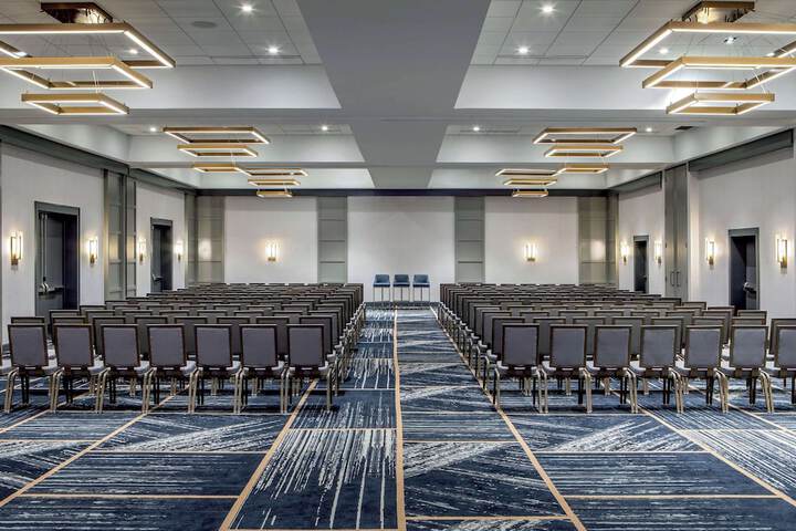 DoubleTree by Hilton Washington DC North / Gaithersburg