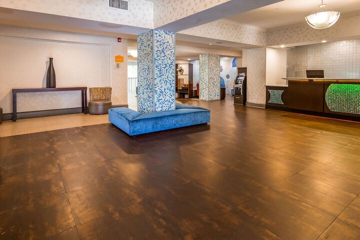 Hotel Interior 7 of 24