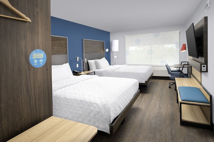 Room 18 of 50