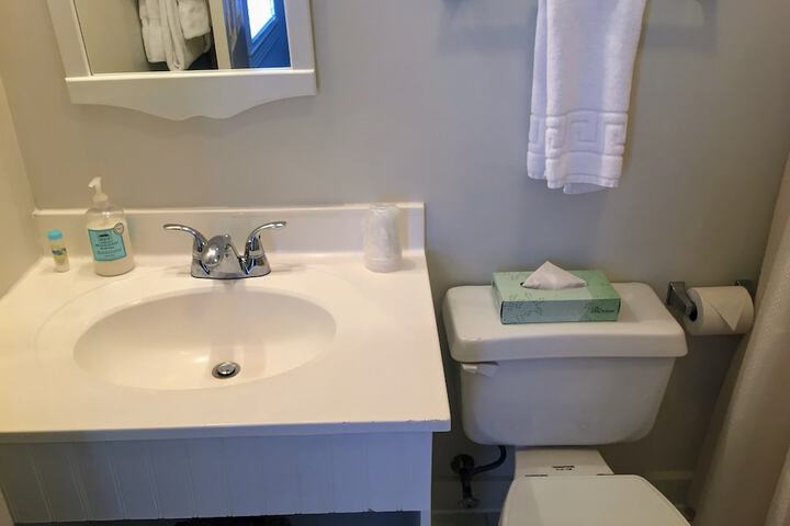Room 70 of 163