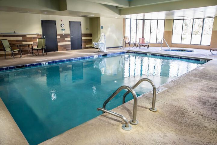 Pool 4 of 32