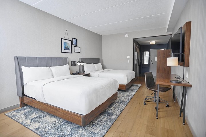Four Points by Sheraton Oakville