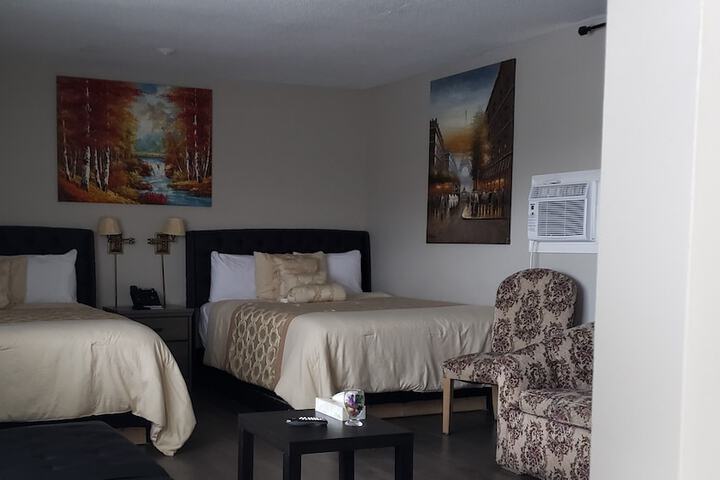 Room 13 of 29