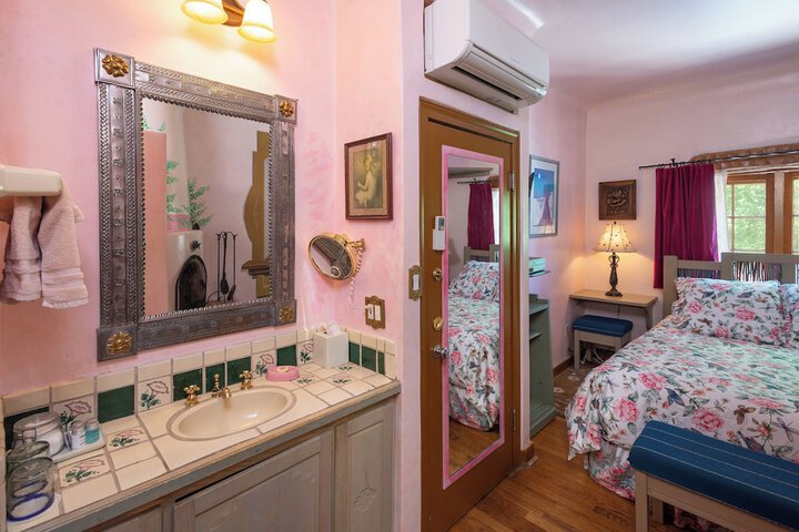 Room 82 of 125