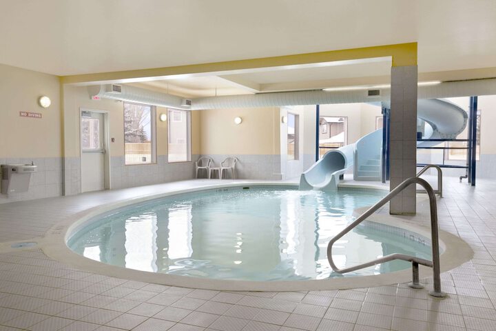 Pool 2 of 12