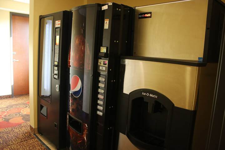 Hotel Interior 7 of 41