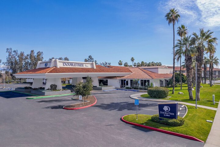 Hotel 5 of 34