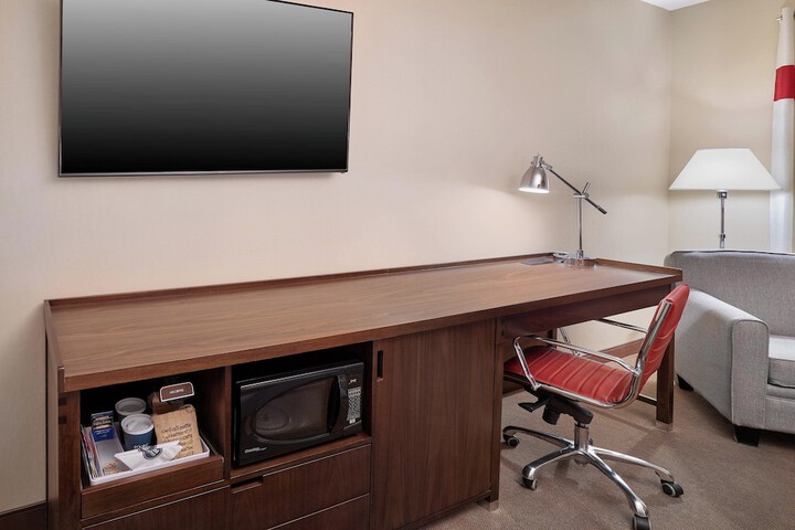 Room 15 of 25