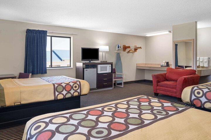 Room 41 of 58