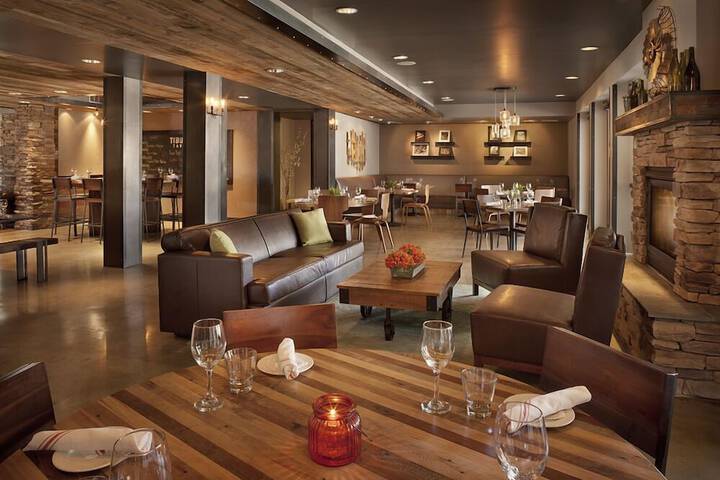 The Lodge at Tiburon