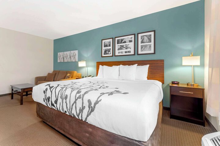 Sleep Inn & Suites Cumberland - LaVale
