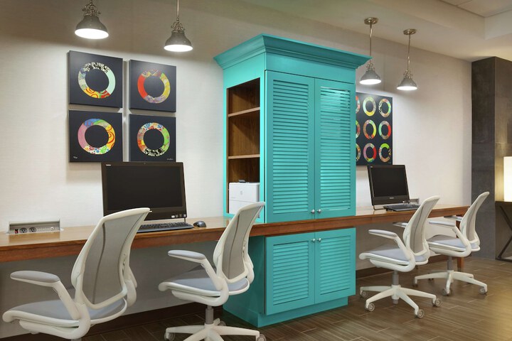 Business Center 25 of 25