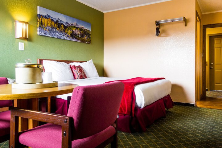 Red River Inn Silt-Rifle