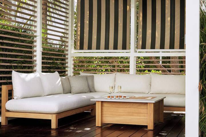Loews Miami Beach Hotel – South Beach