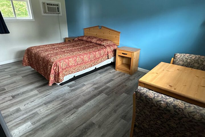 Room 37 of 47