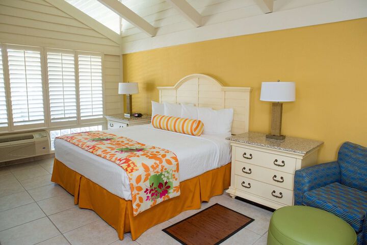 Room 17 of 22