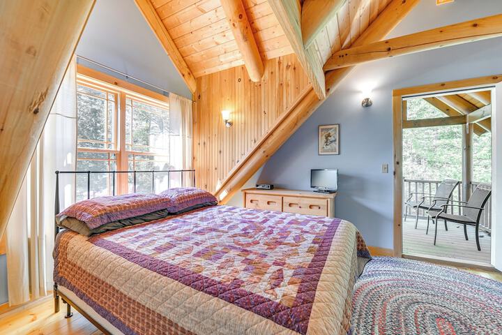 Lakefront Corinth Log Home: Private Dock Fire Pit