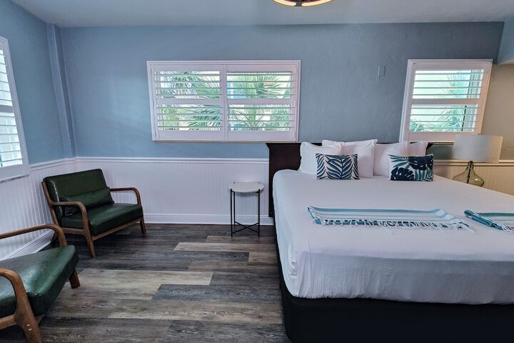 Room 46 of 117