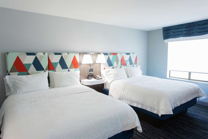 Room 21 of 48