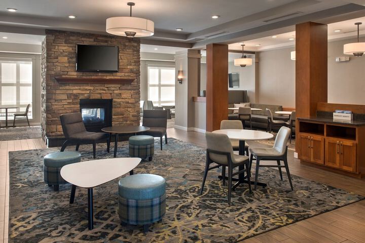 Hotel Interior 10 of 23