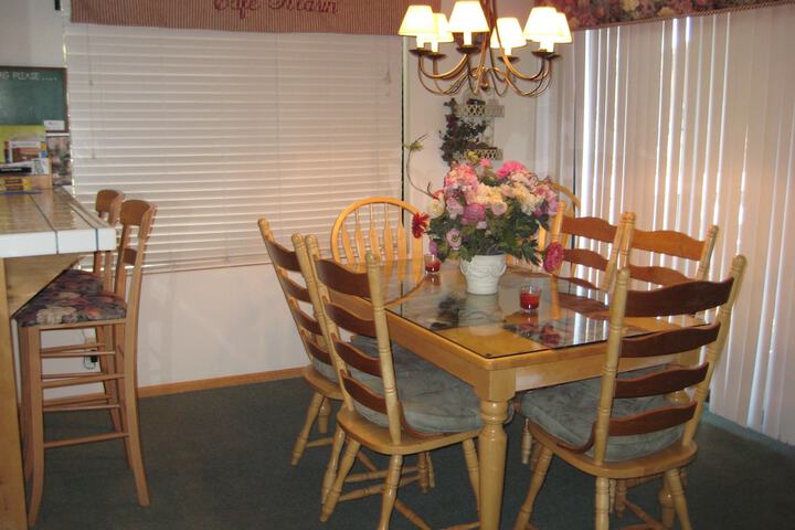 Room 48 of 104