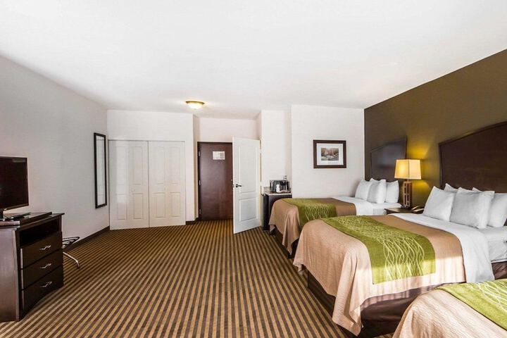 Room 19 of 36
