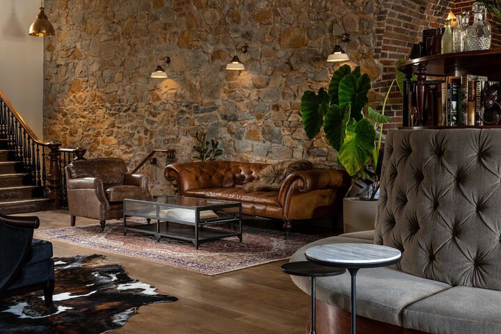 Hotel Interior 10 of 45