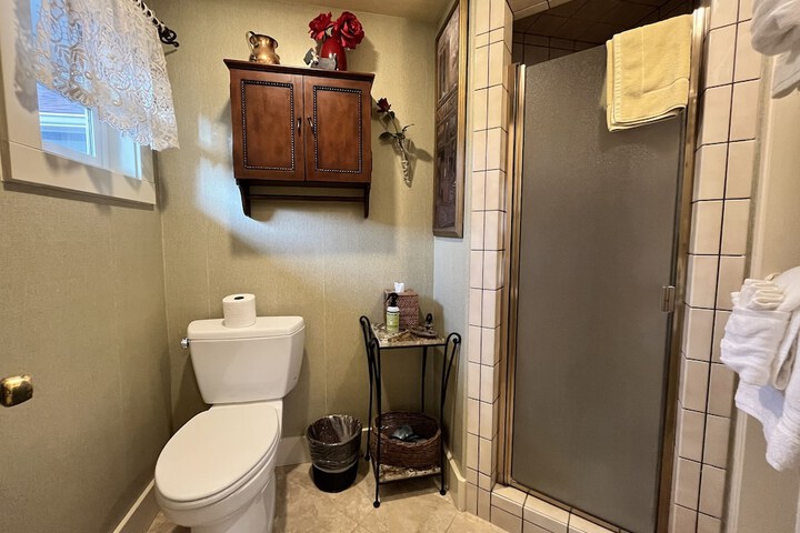 Room 26 of 46