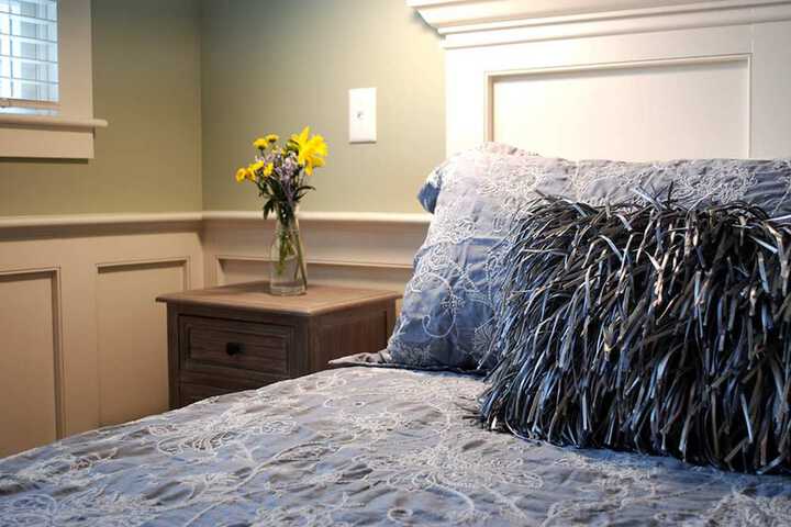 Room 121 of 142