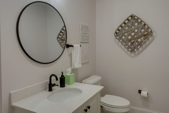 Wfh-friendly Condo Rental in Nashville Georgia!