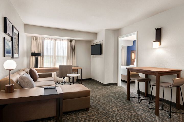Room 12 of 26
