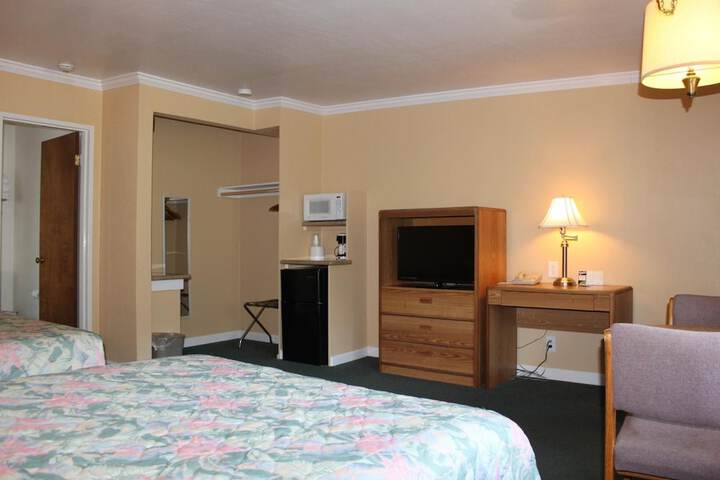 Room 35 of 43