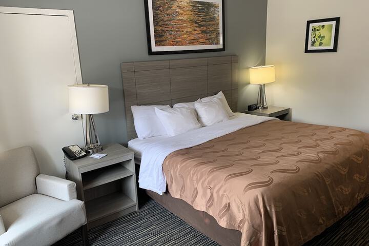 Room 42 of 58
